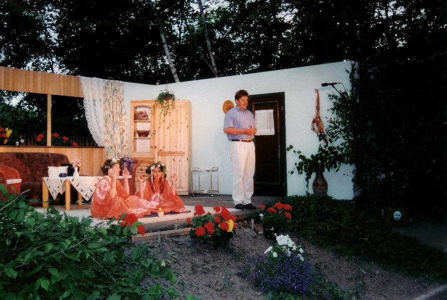 Erffnung der Theatervorstellung 1999 Palmus der Erleuchtete mit Brgermeister Schlemmer
